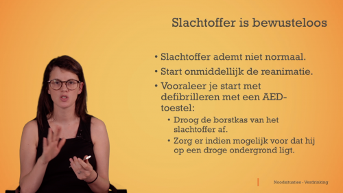 Video EHBO - Verdrinking: eerste hulp + belang van adem - Mens & samenleving 1ste graad A